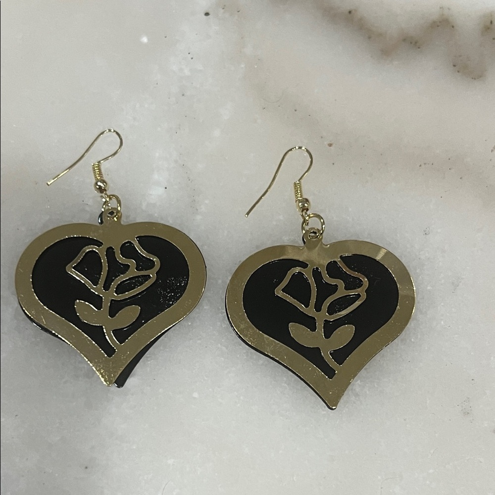 Heart-Shaped Gold and Black Rose Earrings